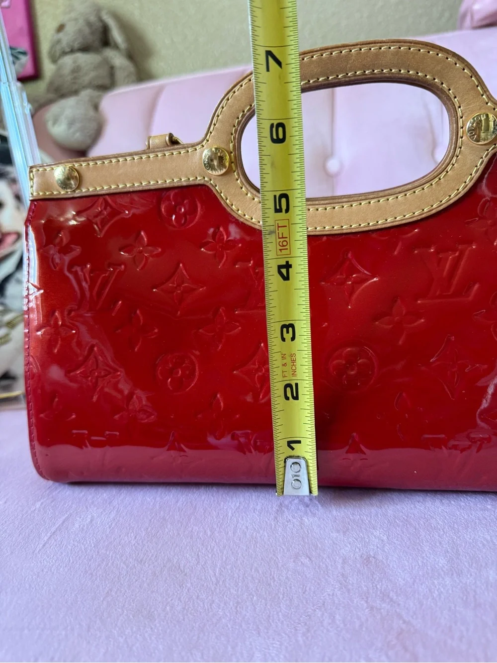 💯Auth! Louis Vuitton Roxbury Red Vernis Leather w Vachetta Trim & Gold Hardware